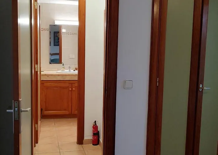 Lanzarote Beachfront On Cucharas With A Sea View Апартаменты Коста-Тегисе