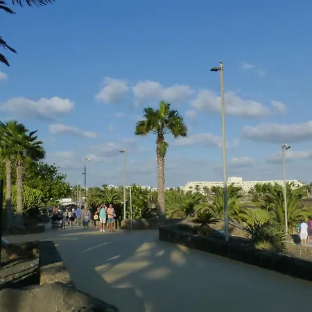Lanzarote Beachfront On Cucharas With A Sea View 公寓 *