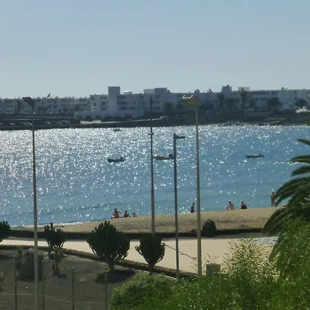 公寓 Lanzarote Beachfront On Cucharas With A Sea View *