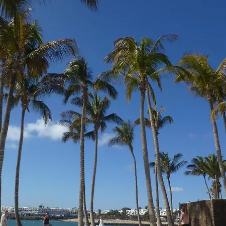 Lanzarote Beachfront On Cucharas With A Sea View Apartment *