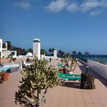 Lanzarote Beachfront On Cucharas With A Sea View