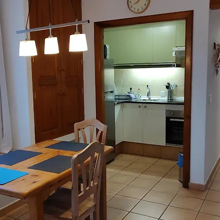 Lanzarote Beachfront On Cucharas With A Sea View * 코스타 테기세