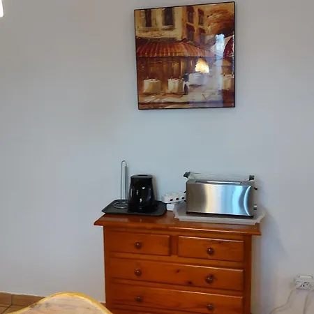 Lanzarote Beachfront On Cucharas With A Sea View 코스타 테기세