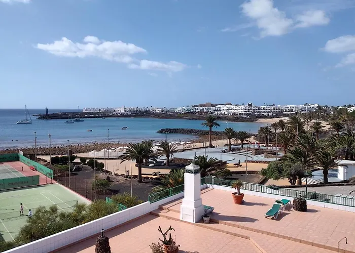 Lanzarote Beachfront On Cucharas With A Sea View Apartament Costa Teguise